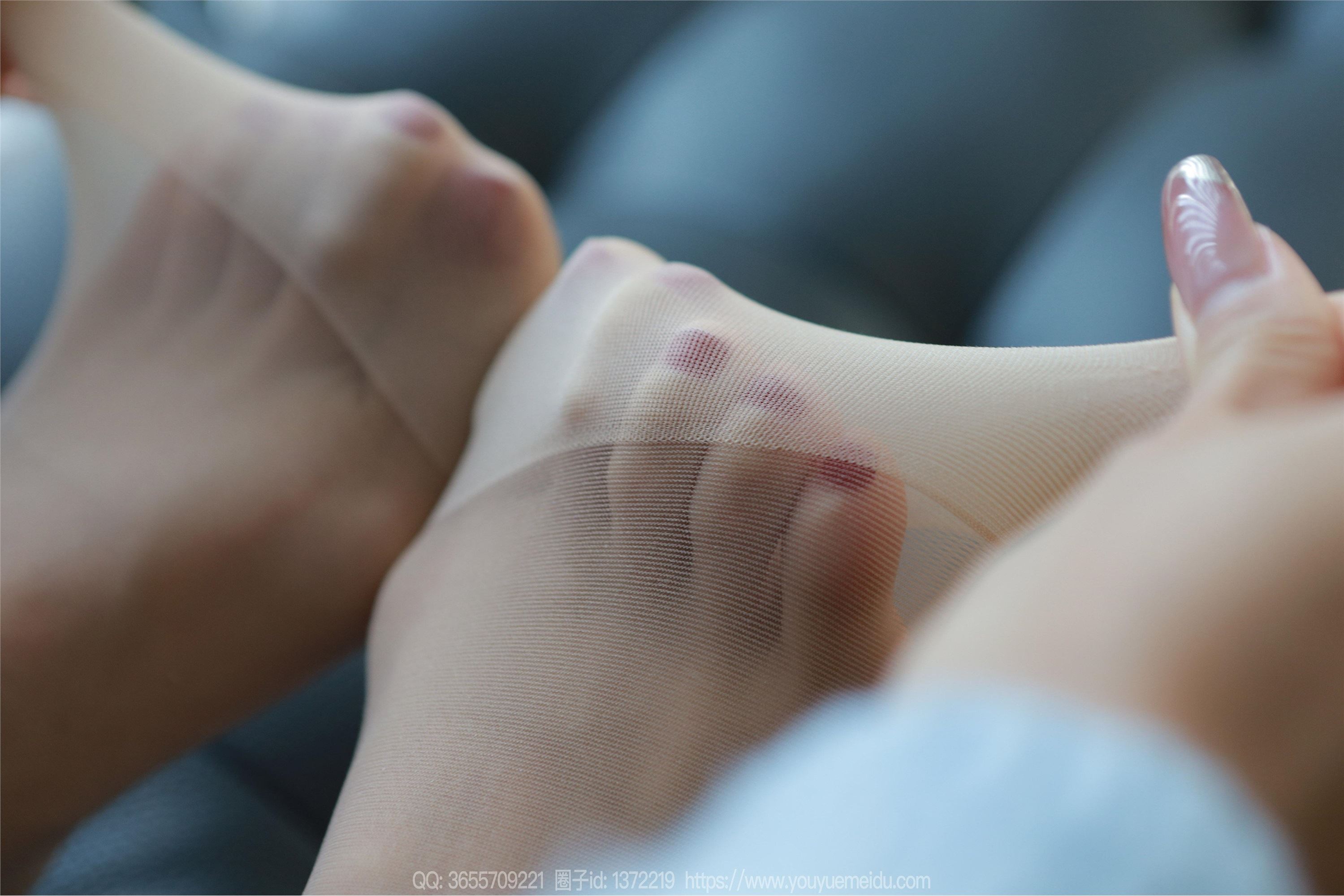 IESS异思趣向  2023.10.13 丝享家 1558 兔兔《亲密女友》